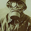 Foto - Soldat mit Gasmaske