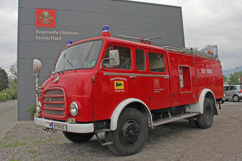 Universal-Lösch-Fahrzeug Steyr 680e