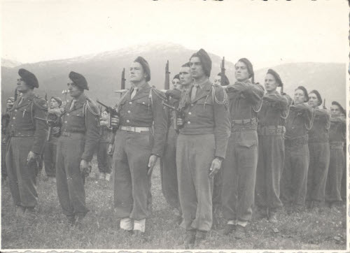 Militärparade in Riezlern, 1945.